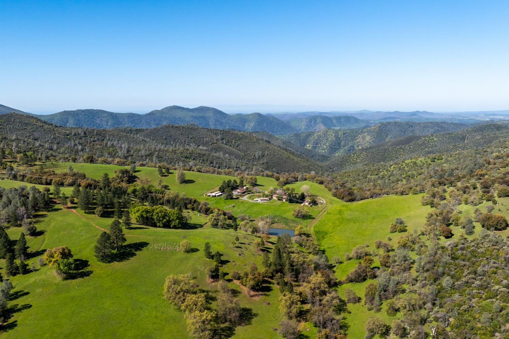 16554 Corcoran Gray Road Groveland CA 95321