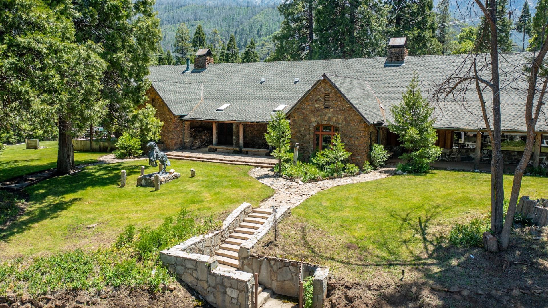 1699 Nelson Drive Springville CA 93265