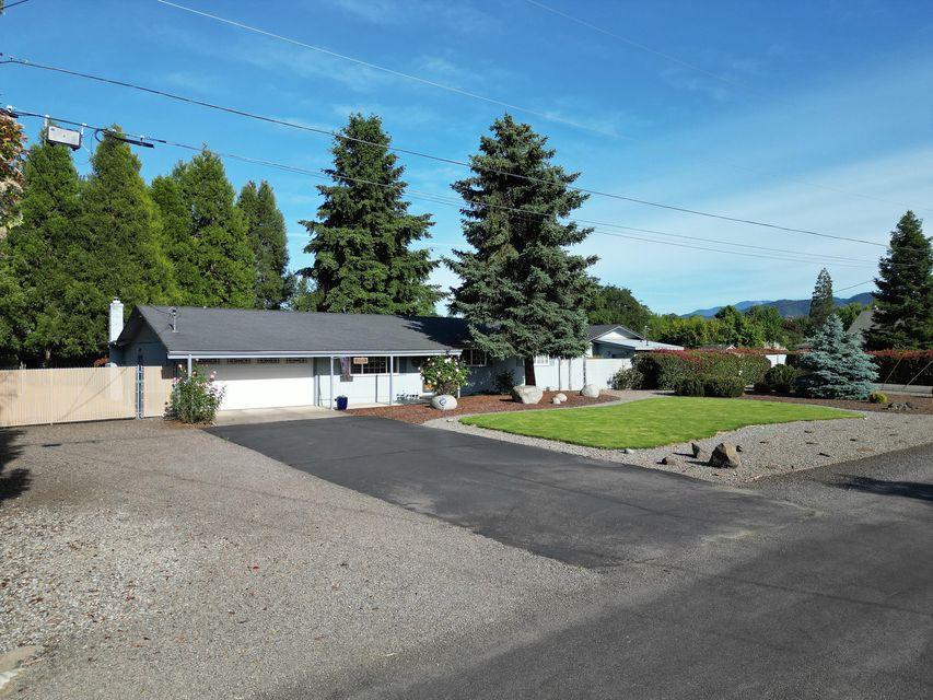 1717 Magnolia Ave Medford OR 97501