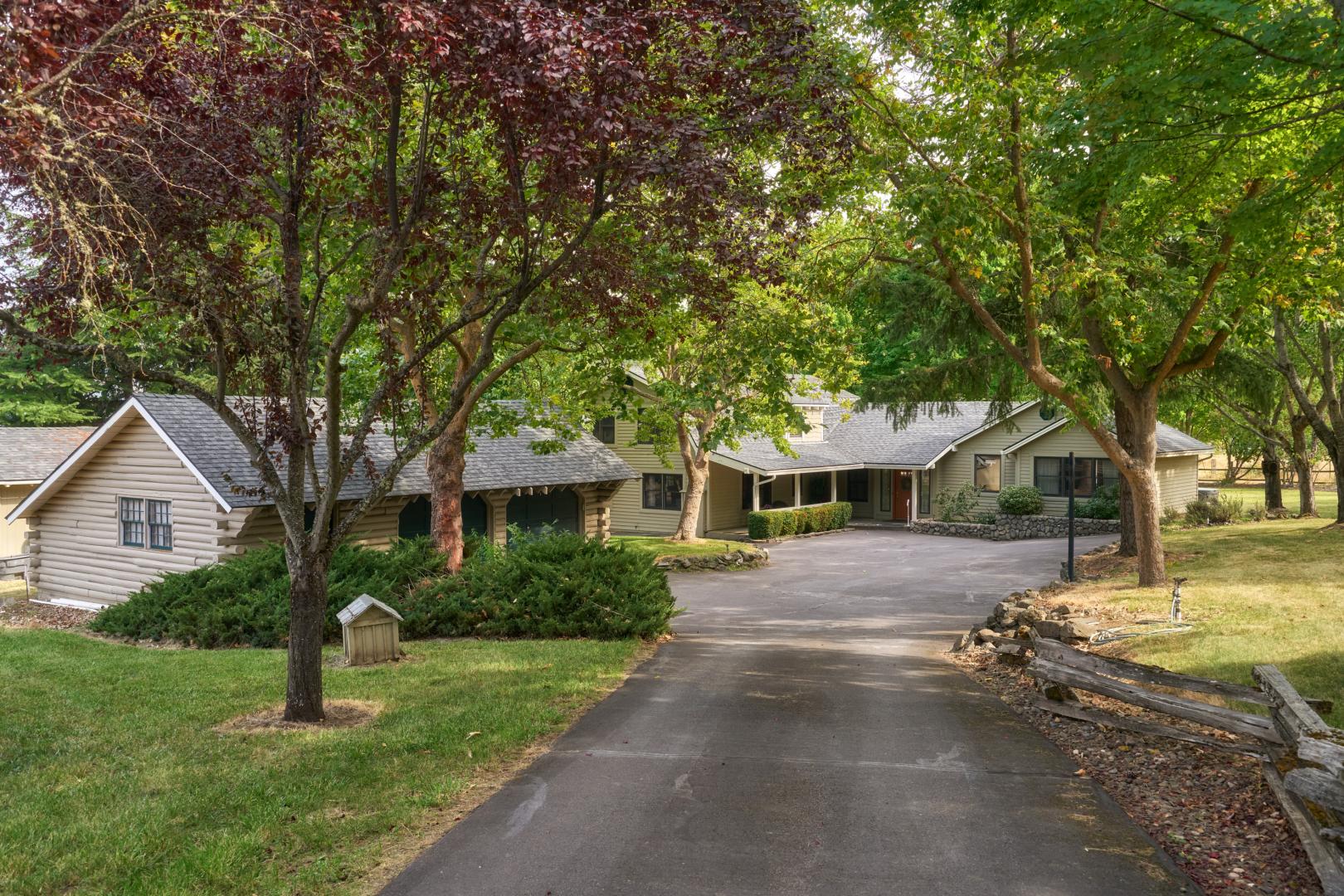 3095 Burrell Road Medford OR 97501