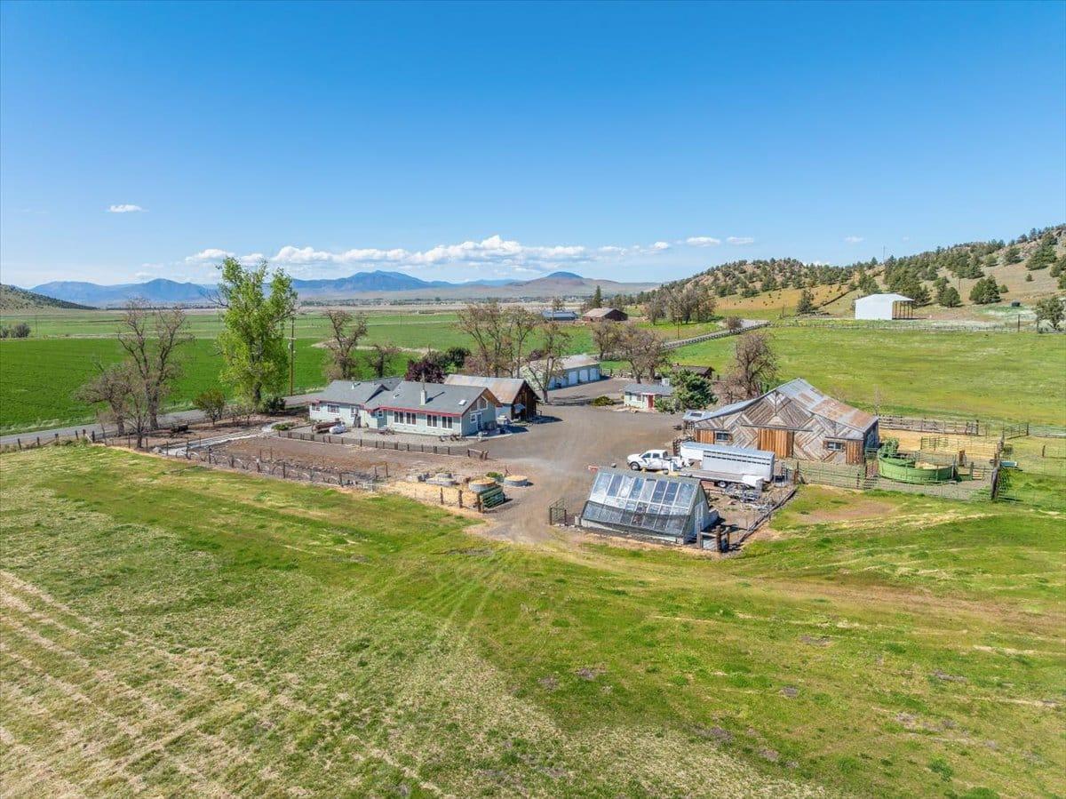 3104 Harry Cash Rd. Montague CA 96064 Picture 54.