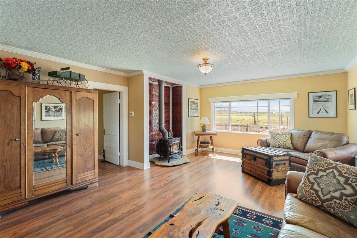 3104 Harry Cash Rd. Montague CA 96064 Picture 58.
