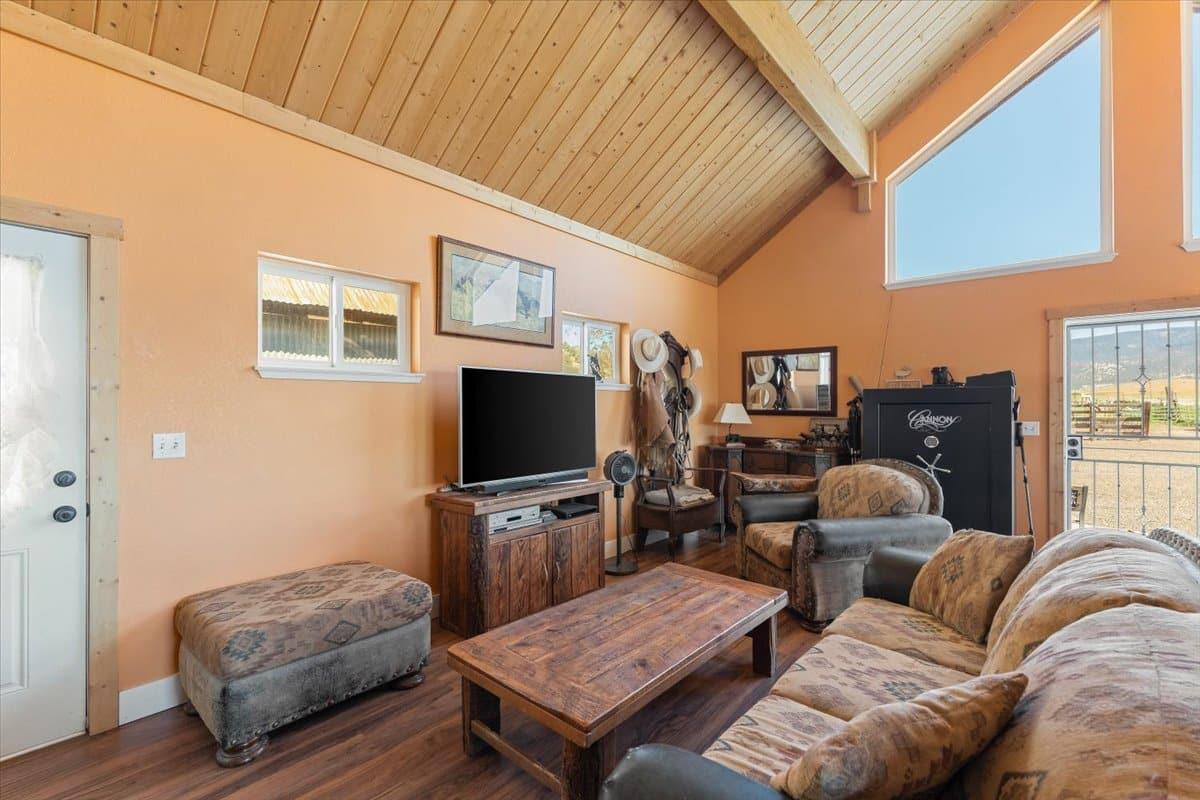 3104 Harry Cash Rd. Montague CA 96064 Picture 72.