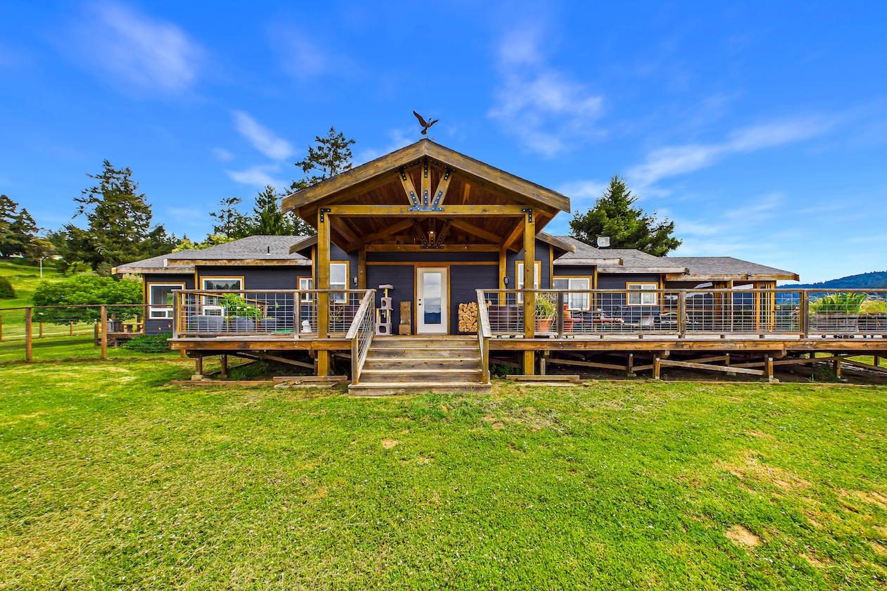 549 Brown Rd Myers Flat CA 95554