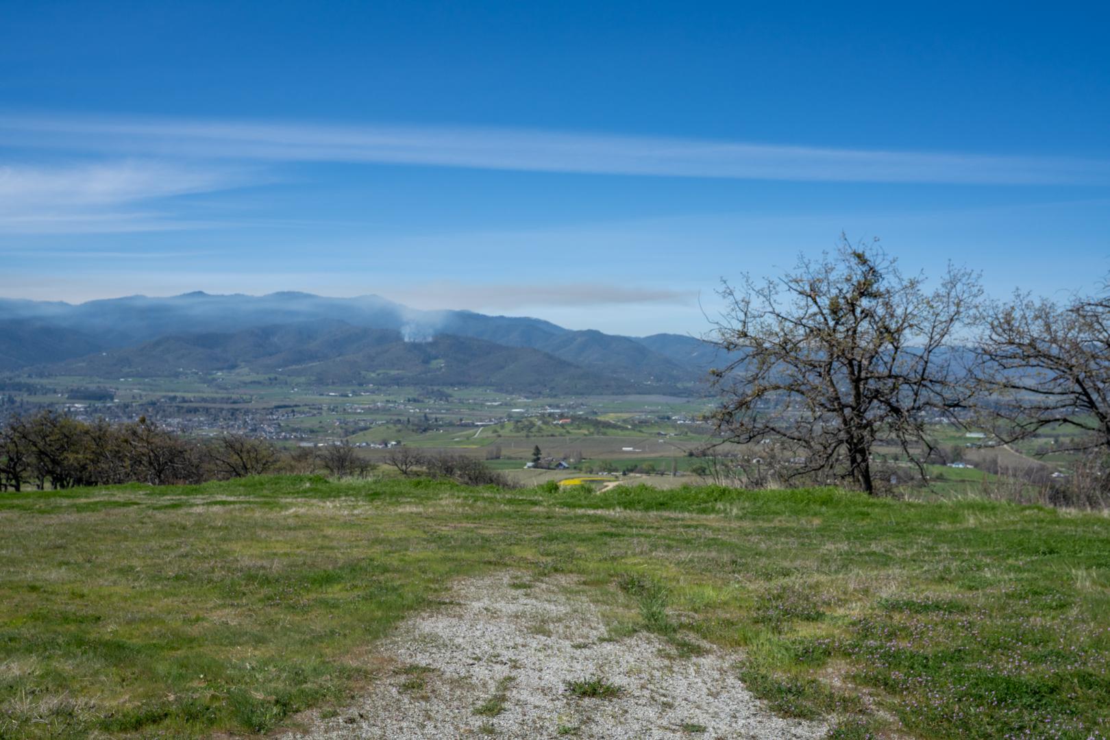 560 Canyon Hills Dr Ashland OR 97520