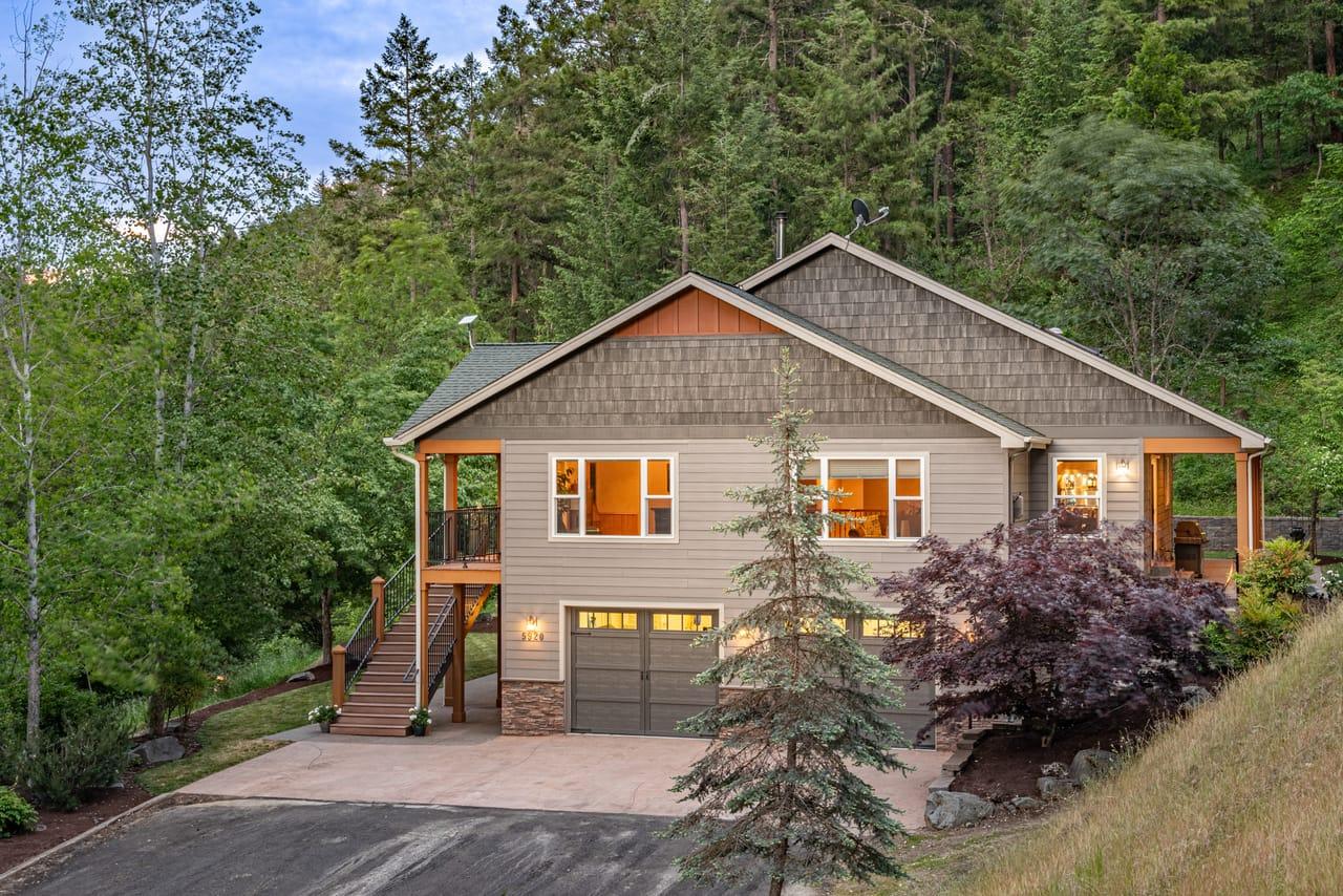 5920 Griffin Creek Road Medford  97501