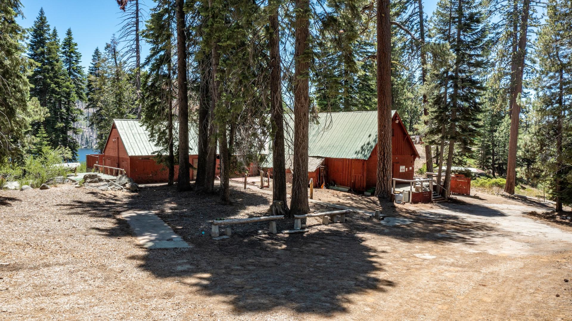 61011 Cedar Crest Lane Lakeshore CA 93634