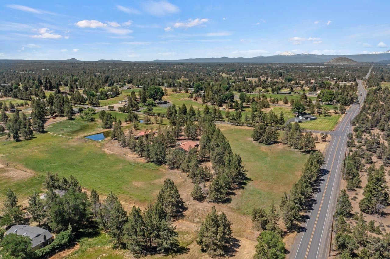 62370 Byram Rd Bend  97701