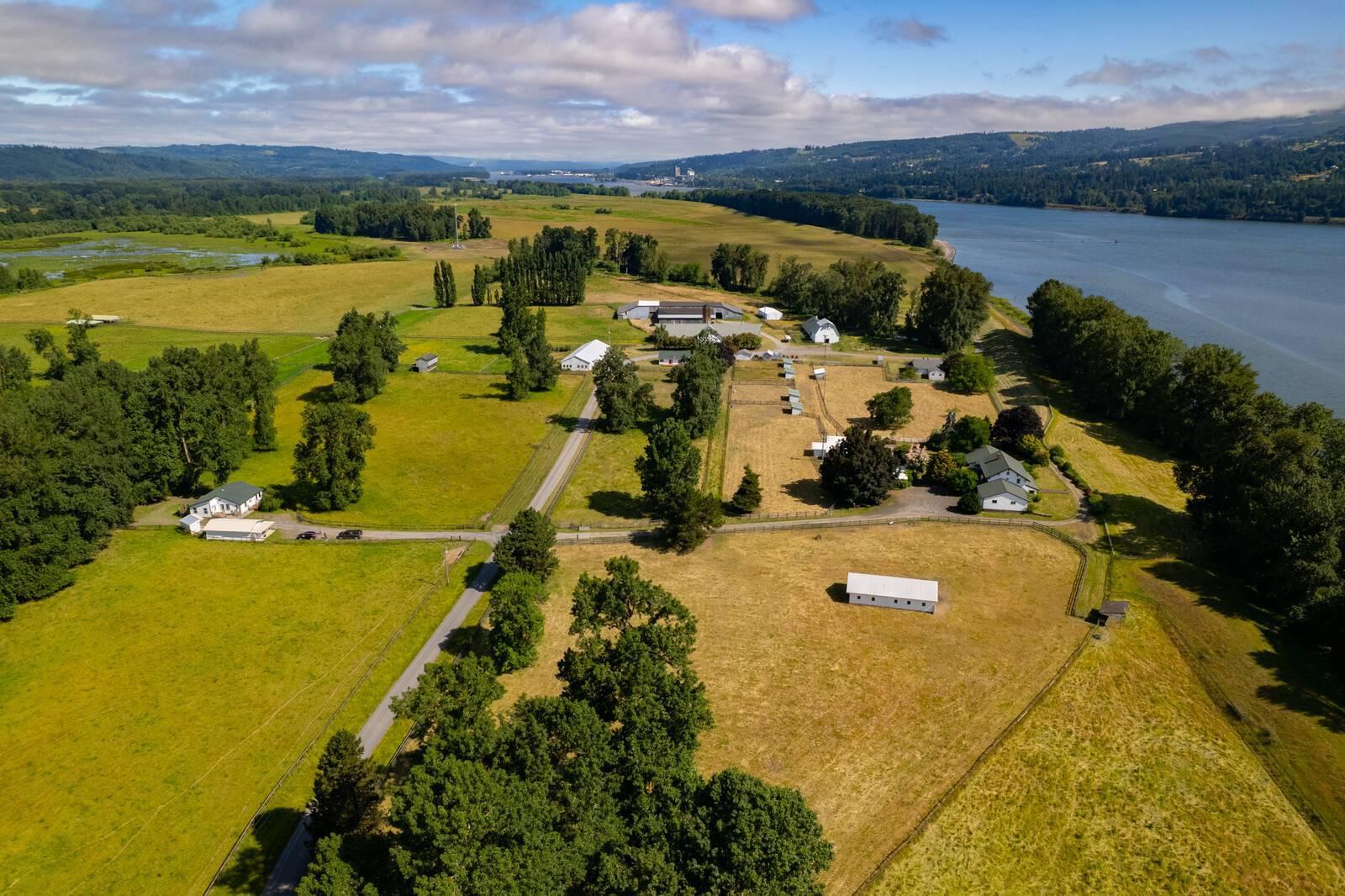 65640 Island Rd Deer Island OR 97054