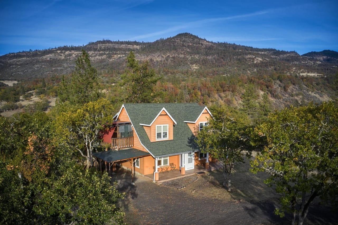 6886 Lost Creek Road Eagle Point  97524